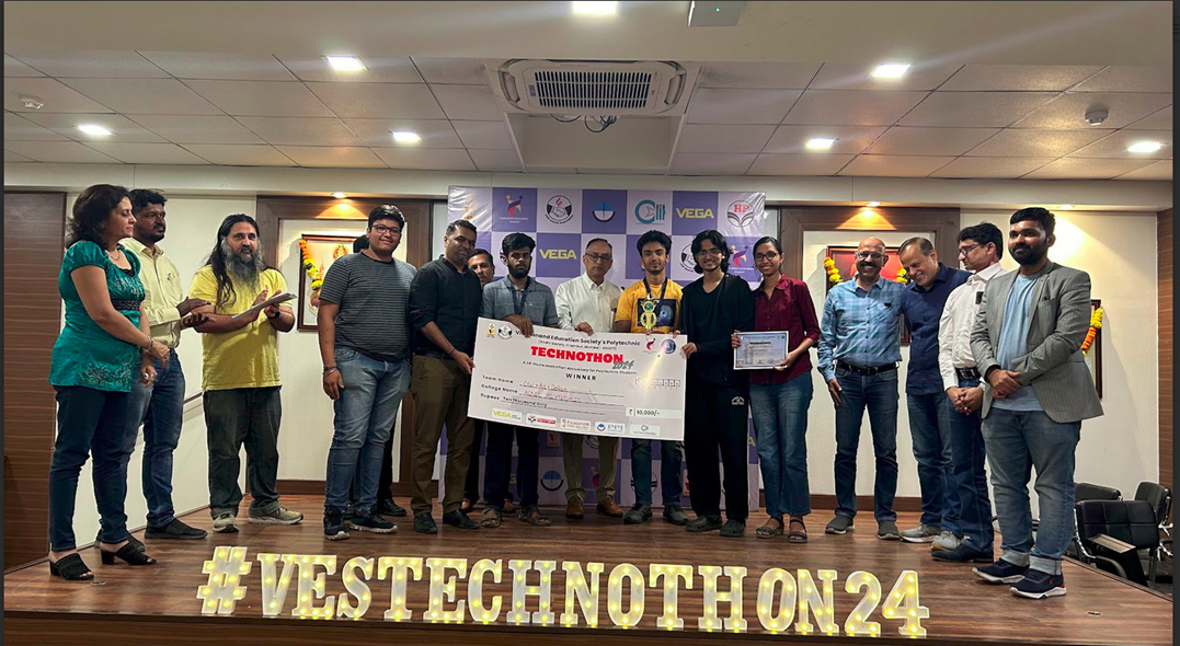 1st Prize in HACKATHON Competition held at Vivekanand Polytechnic, Chembur with cash Prize of 10000.png picture